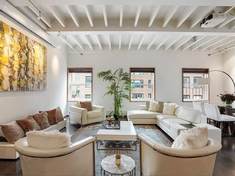 132 Commonwealth Ave #Penthouse 9 — Photo 5