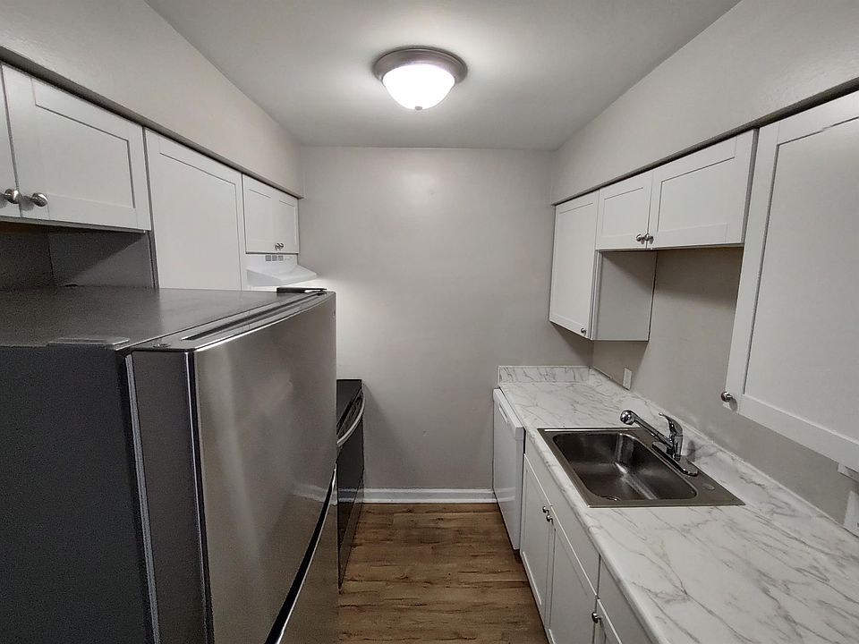 1st image of 9528 4th Bay St #4