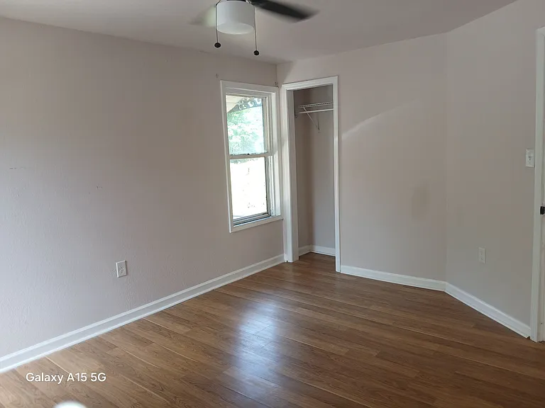 623 Edgar St — Photo 3