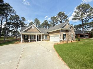 111 Par Pl, Greenwood, SC 29649