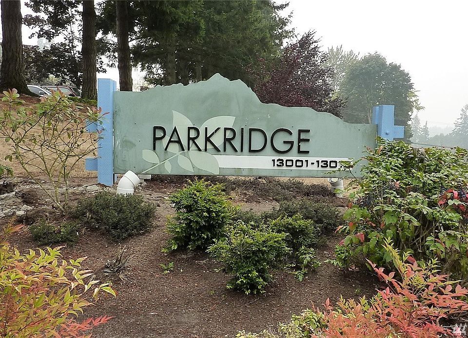 Parkridge Condominiums