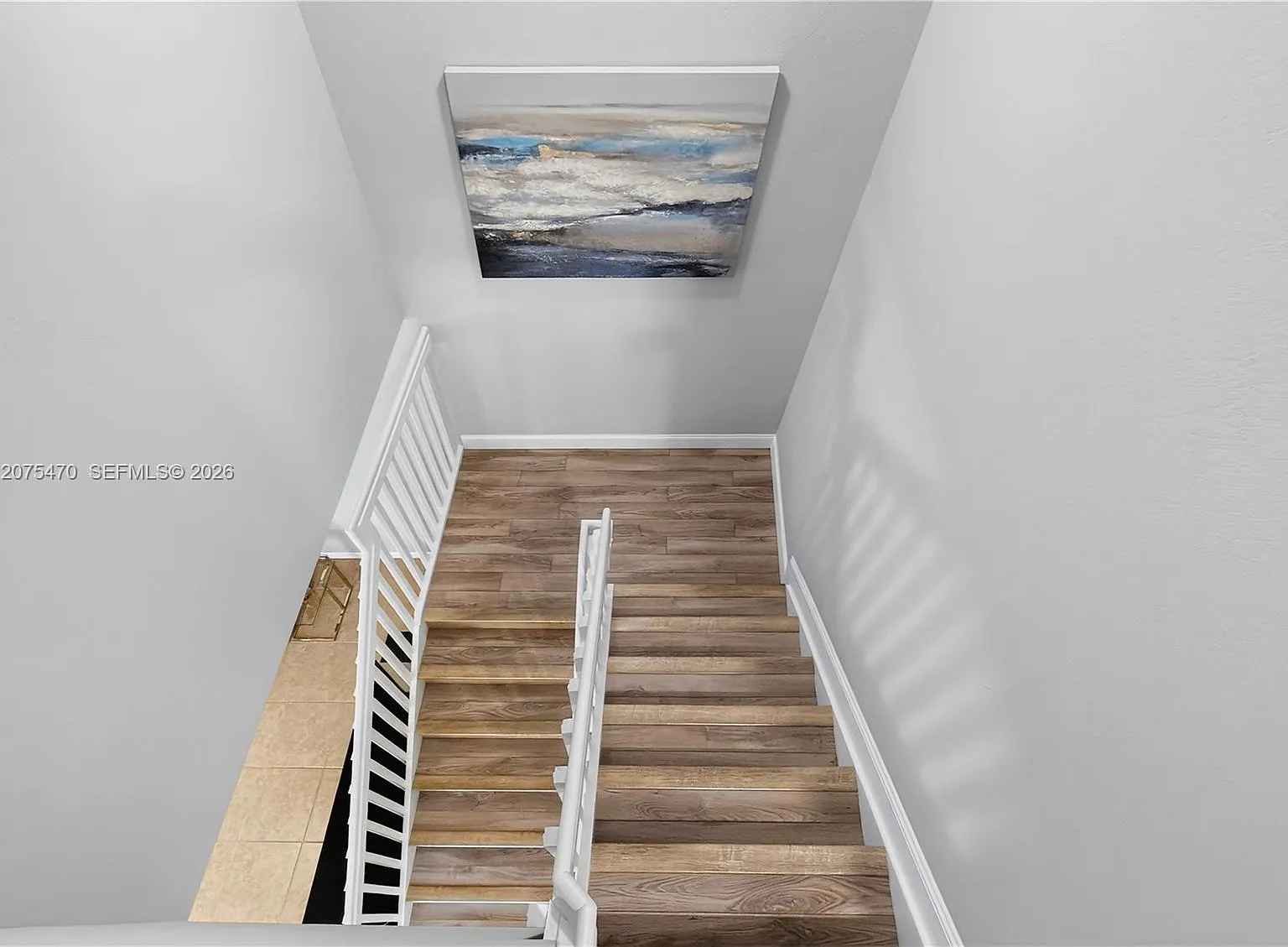 3 bed, 2.5 bath, 2567 sqft, $3,500 — Photo 2
