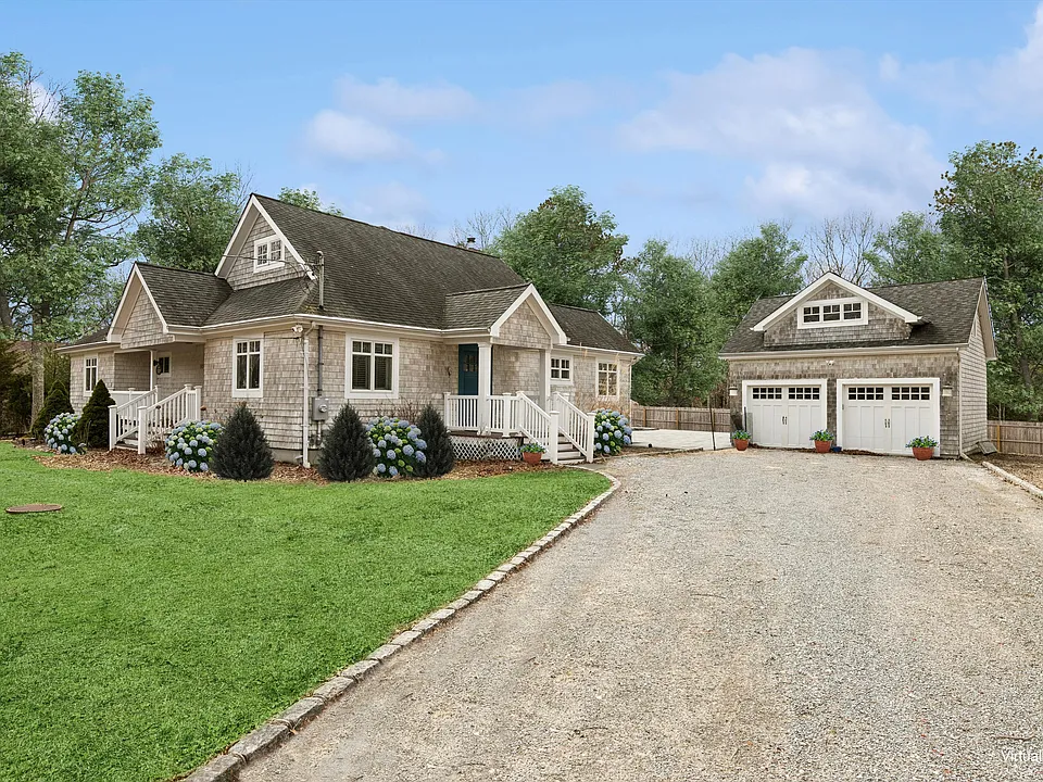 10 Foxboro Rd