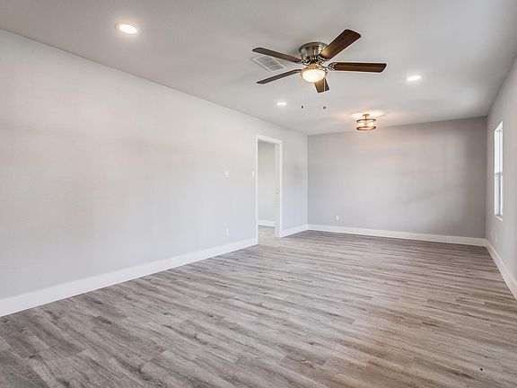 4th image of 5605 Dennis Ave