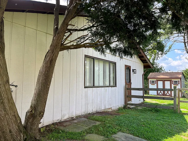 Side yard