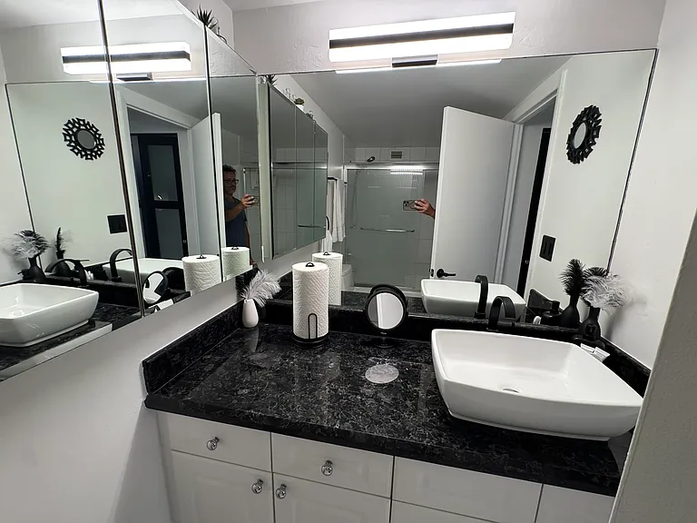 2301 Collins Ave #817 — Photo 64