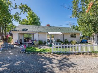 728 W Valley View Rd, Ashland, OR 97520