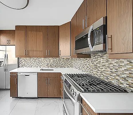 2nd image of 55 Liberty St #26G