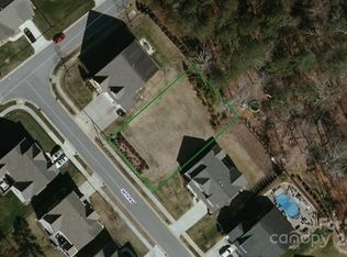 1207 39th Ave NE, Hickory, NC 28601