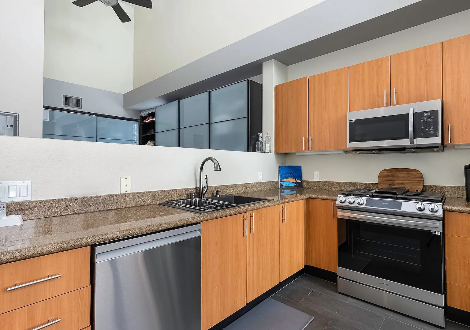 1480 Broadway #2607 — Photo 3