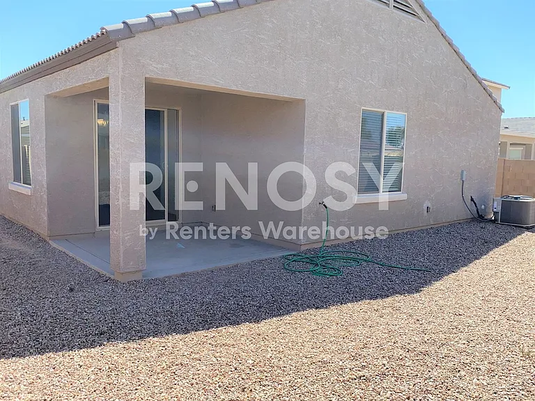 734 W Nova Pl — Photo 29