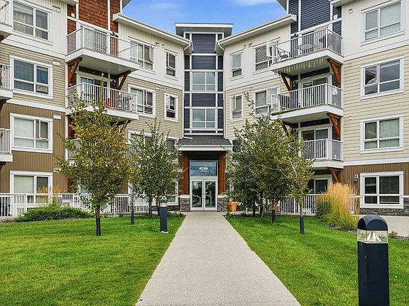 2nd image of 302 S Skyview Ranch Dr NE #2301