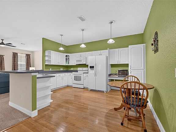 3rd image of 3788 SE 133rd Pl