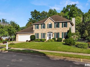 103 Fleur De Lis Ct, East Peoria, IL 61611