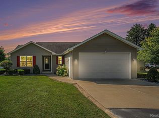 1790 E Curtis Rd, Birch Run, MI 48415