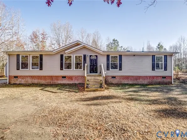 9625 Robin Ln, Disputanta, VA 23842