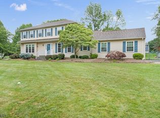 28 Valley Rd, Succasunna, NJ 07876
