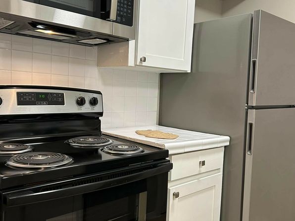 2800 W Pioneer Dr #105