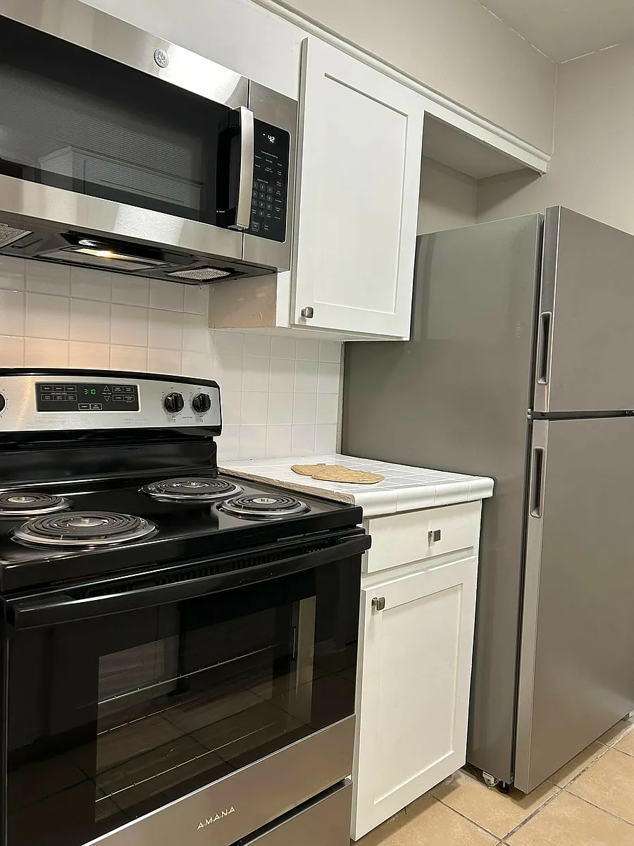 Building Photo - Oak Park Apartments