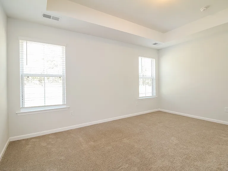 313 Woodgate Way — Photo 7