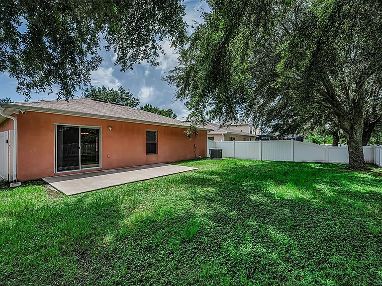 17029 Torvest Ct — Photo 34