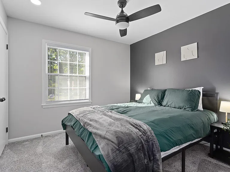 9305 Lamar Ave — Photo 29