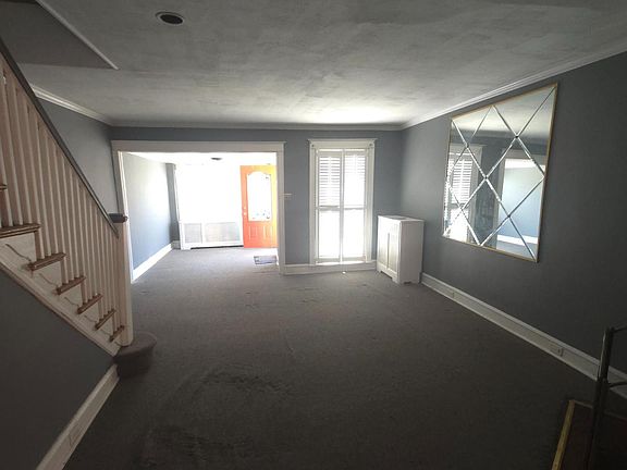 5th image of 6003 Cedarhurst St