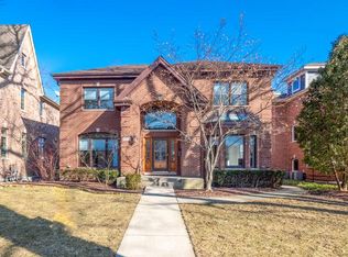 517 S Fairview Ave, Park Ridge, IL 60068