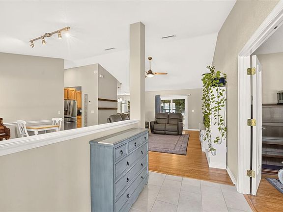 4th image of 6909 SW 80TH DRIVE