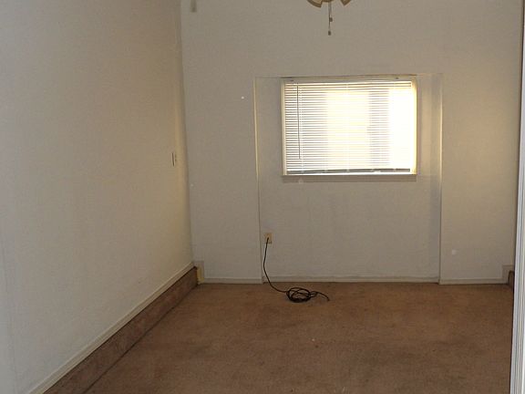 4th image of 2405 NW Ozmun Ave