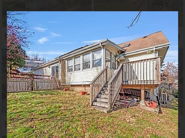 18-20 Wolfe Dr