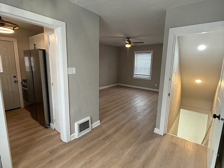 8212 Meadow Ln — Photo 6
