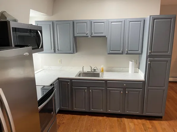 173 School St #3, Lowell, MA 01854