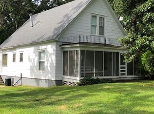 221 W North St, Neosho, MO 64850