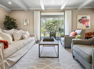 15650 Vandorf Pl, Encino, CA 91436