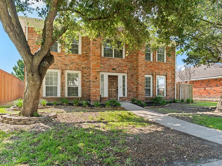 2522 Primrose Ln — Photo 34