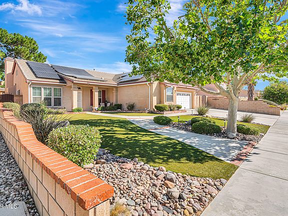 4th image of 39943 Penina Way