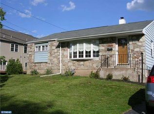 2833 Blair Mill Rd, Willow Grove, PA 19090