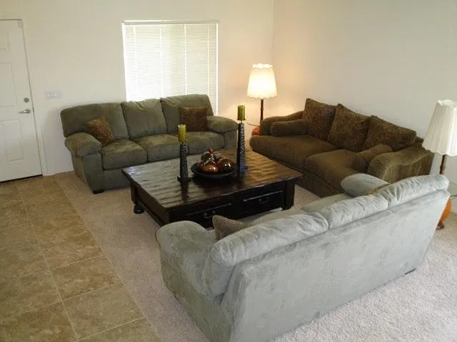 3278 E Silverbell Rd — Photo 12