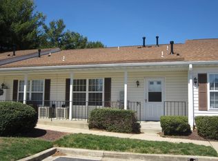1825 Vincenza Dr APT B, Eldersburg, MD 21784