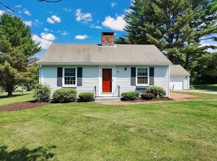11 Sumner Dr, Mansfield, CT 06268