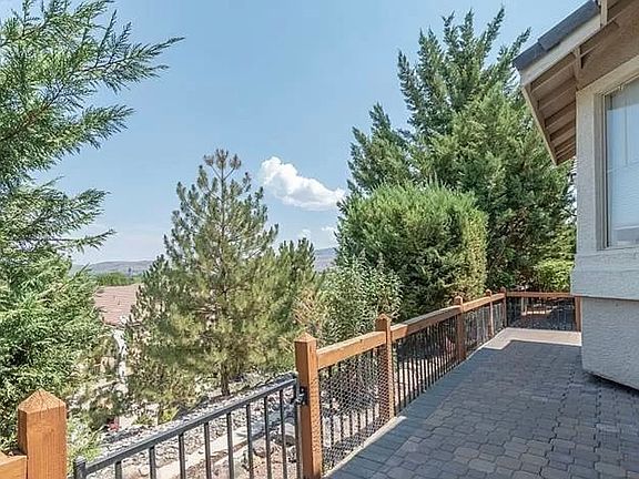 3rd image of 6056 Cielo Cir