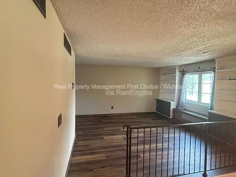 3147 N Brookfield Ct — Photo 20