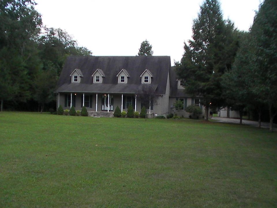 1st image of 2448 Highland Ln