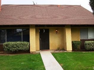 338 E Thornton Ave, Hemet, CA 92543