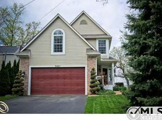 4527 Filbert Dr, Brighton, MI 48116