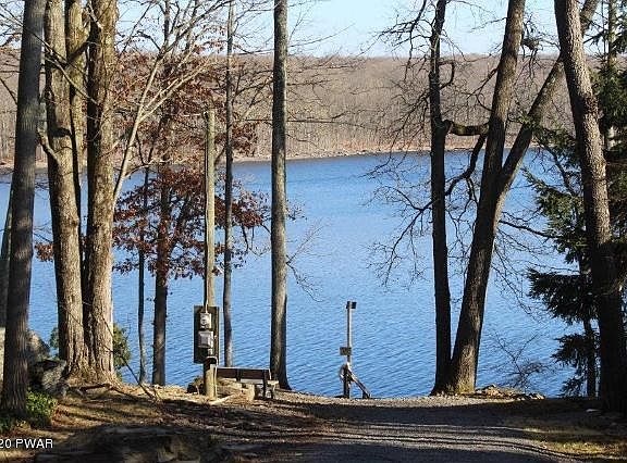 5th image of 68 Lakeside Dr