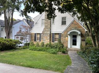 4215 49th St NW, Washington, DC 20016