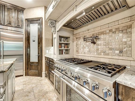 5th image of 4115 Mallard Way