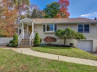 110 Northfield Rd, Parsippany, NJ 07054